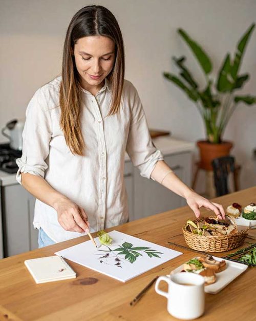Plant-Based Culinary Escort in Toronto – Camila Vaughan